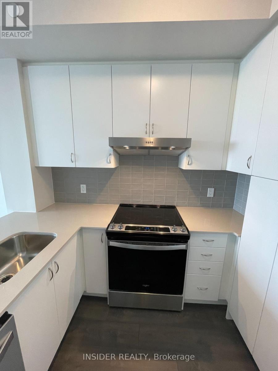 Photo 2 of 510 3200 William Coltson Avenue, Oakville ON