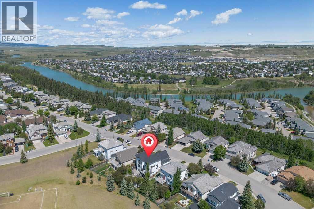 Photo 4 of 230 Bow Ridge Court, Cochrane AB