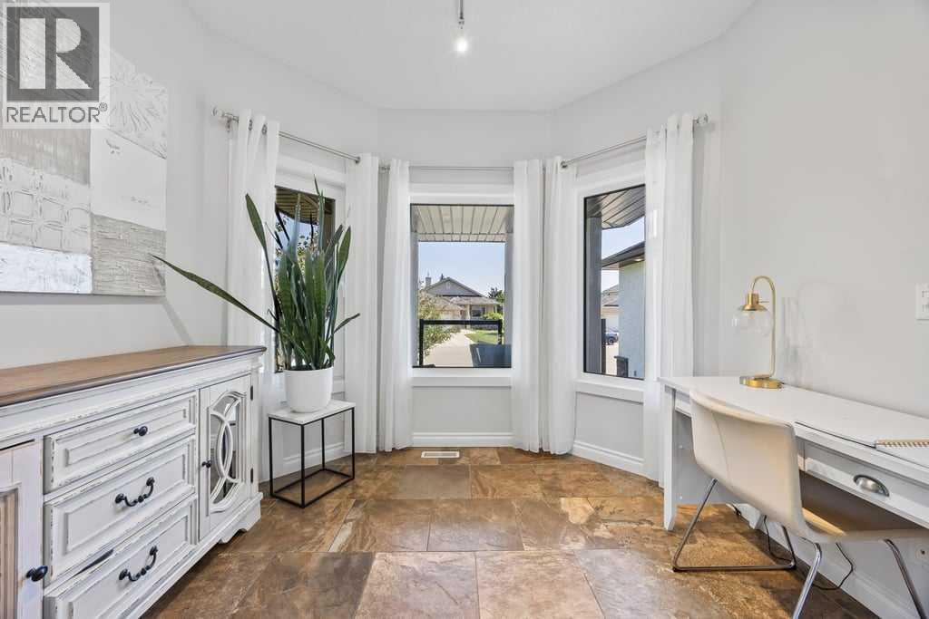 Photo 9 of 230 Bow Ridge Court, Cochrane AB