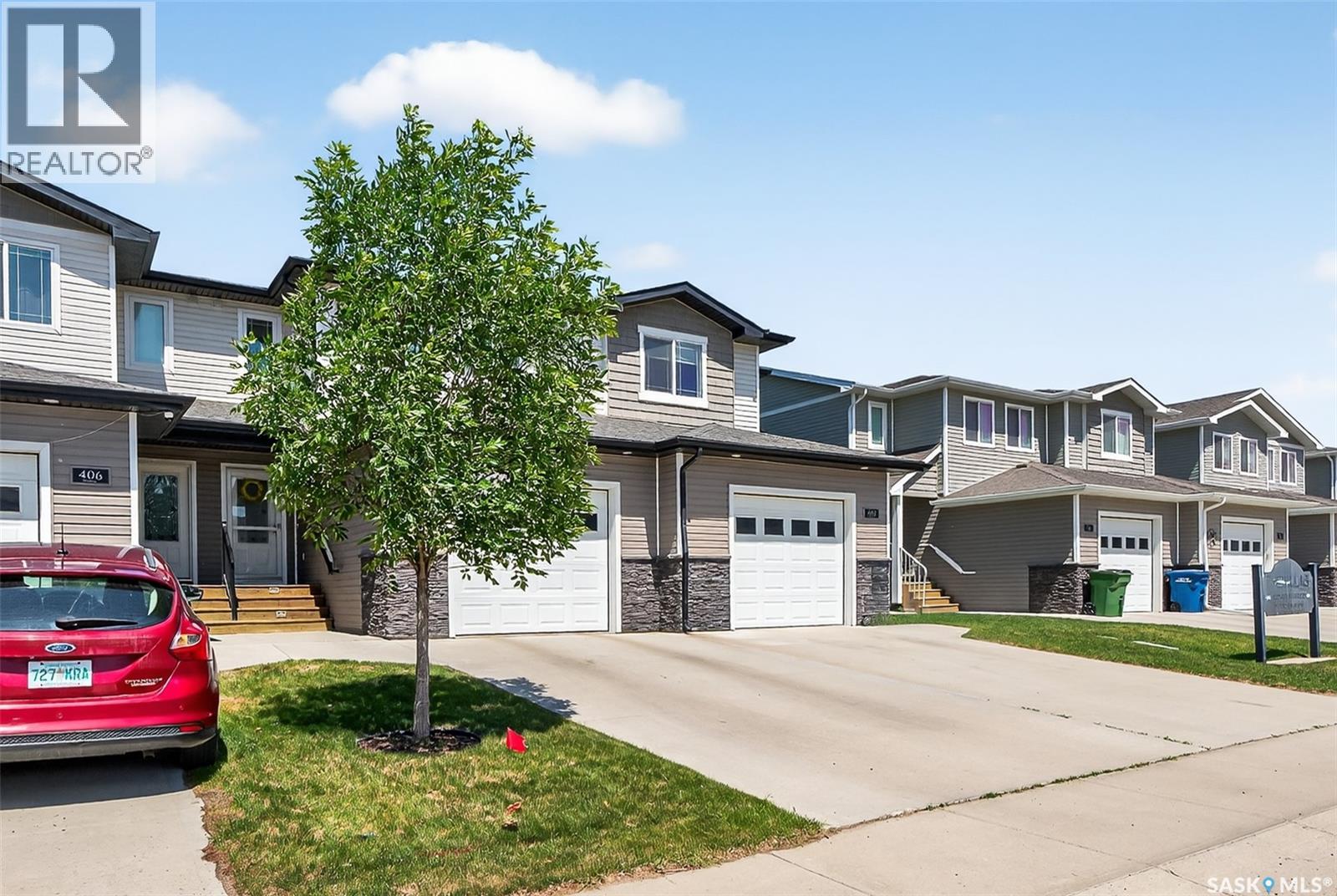 Photo 4 of 404 940 Bradley Street, Moose Jaw SK