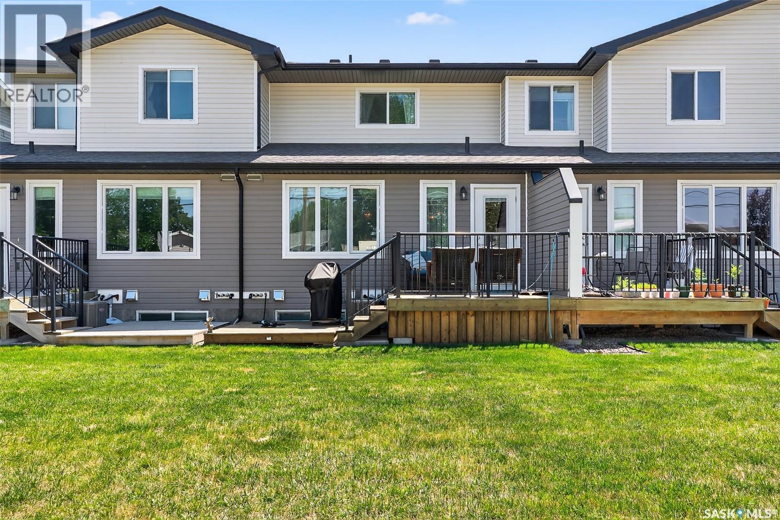Photo 46 of 404 940 Bradley Street, Moose Jaw SK