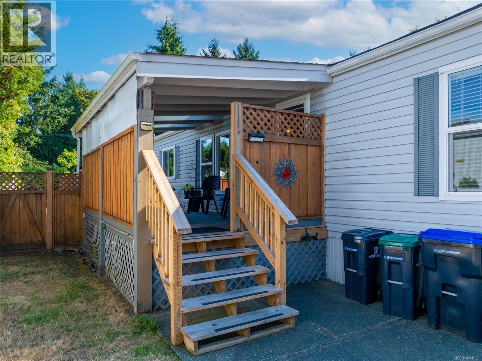 59 390 COWICHAN Ave, Courtenay