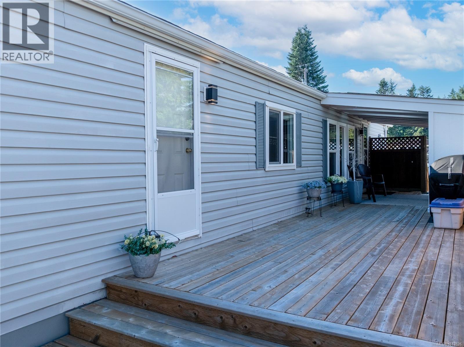 59 390 COWICHAN Ave, Courtenay