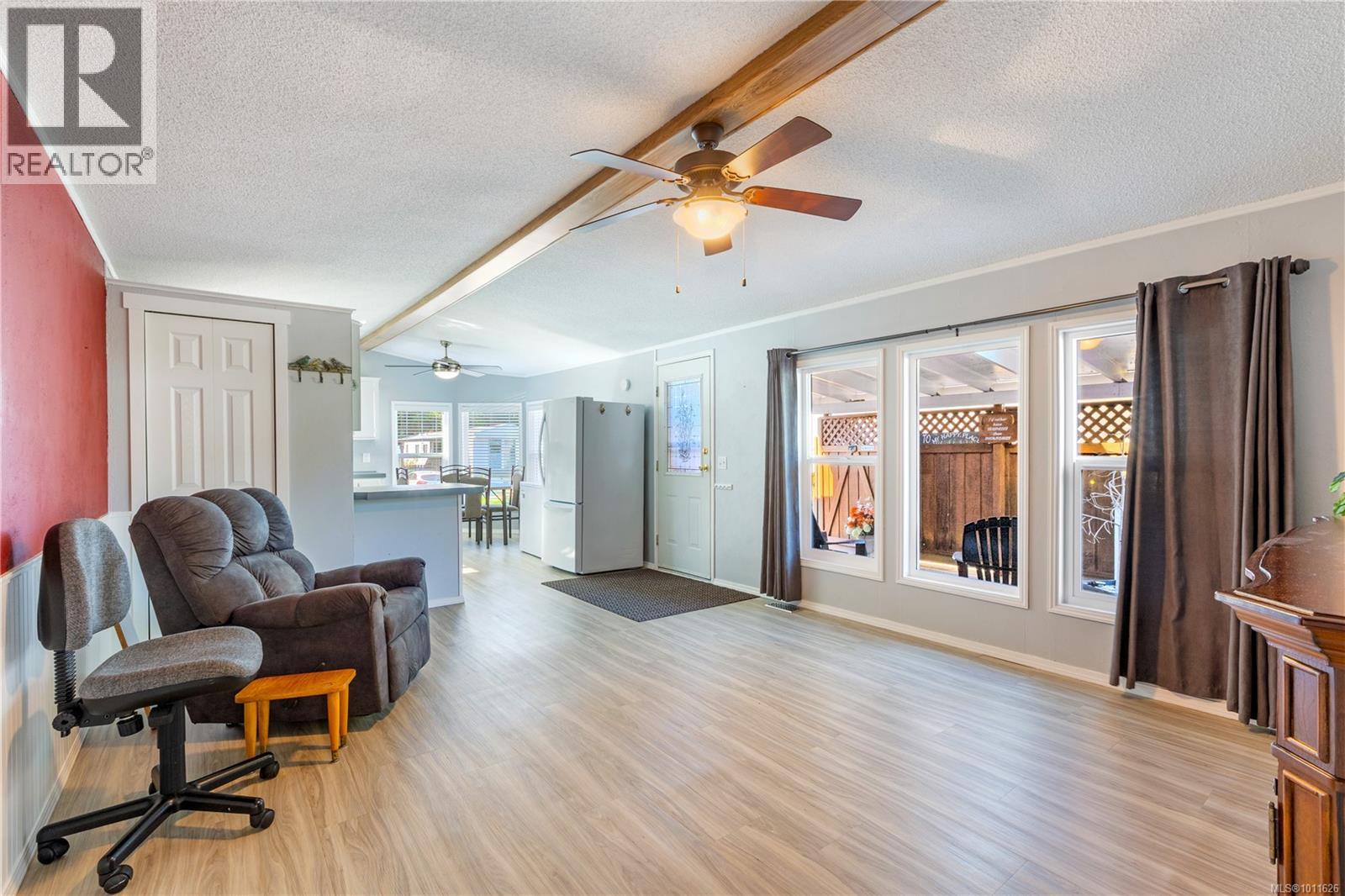 59 390 COWICHAN Ave, Courtenay