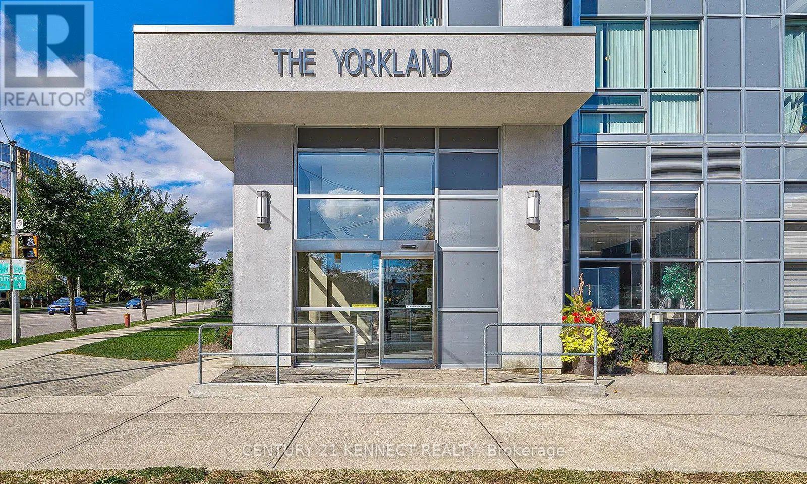Photo 3 of 2306 275 Yorkland Road, Toronto ON