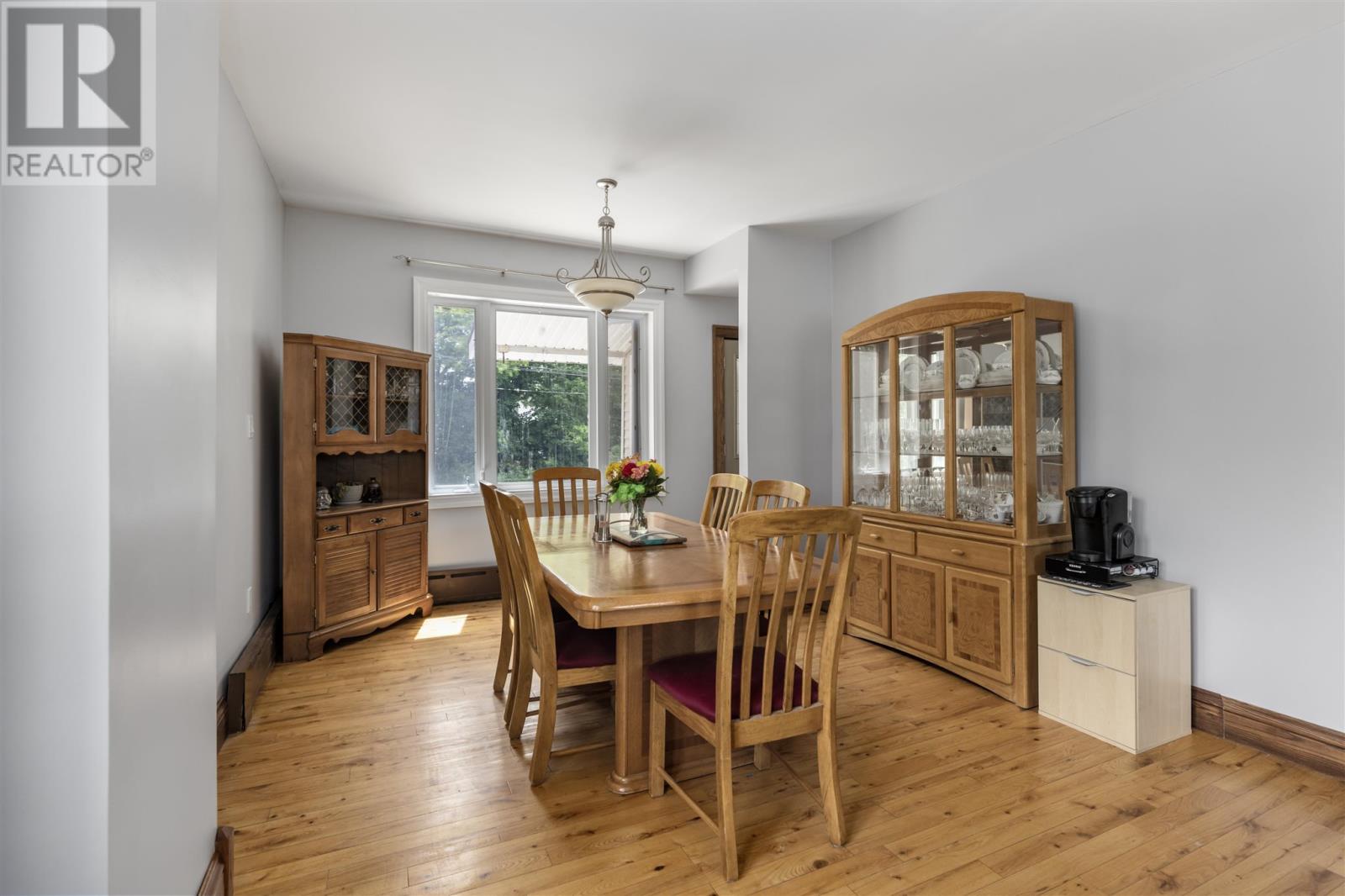 Photo 19 of 58 Lansdowne Ave, Sault Ste Marie ON