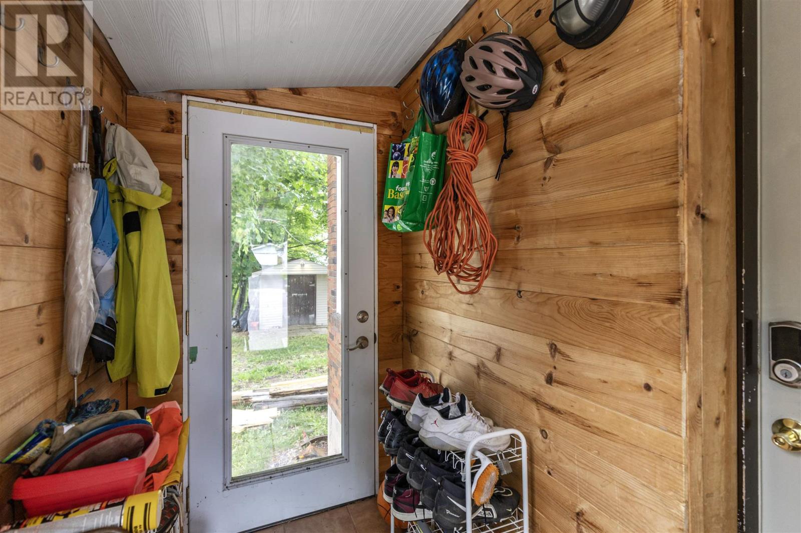 Photo 21 of 58 Lansdowne Ave, Sault Ste Marie ON