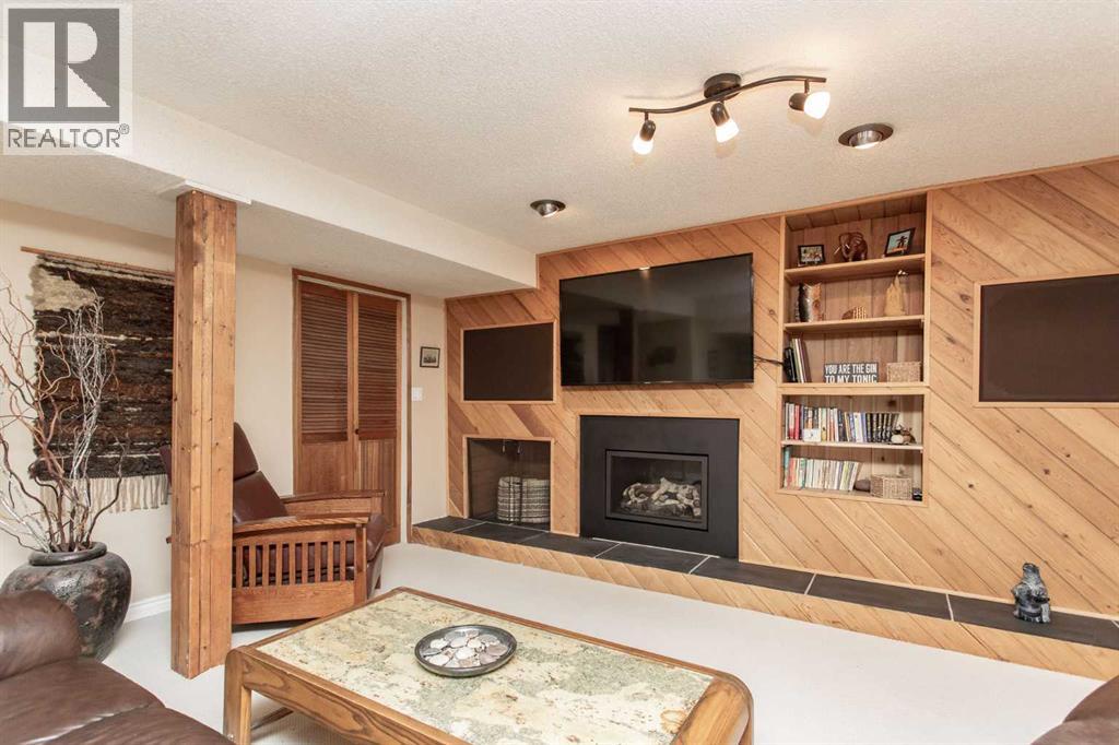 Photo 19 of 19 Oyen Crescent, Red Deer AB
