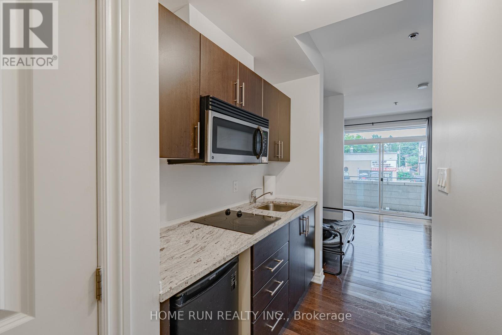 Photo 23 of 210 429 Kent Street, Ottawa ON