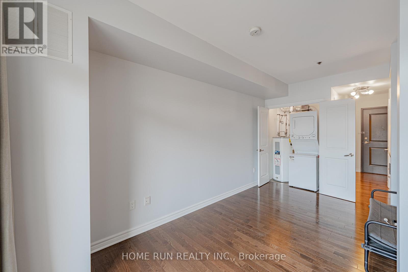 Photo 25 of 210 429 Kent Street, Ottawa ON