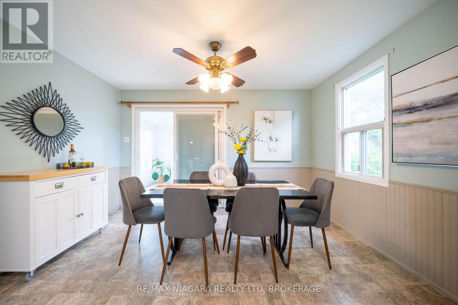 Photo 22 of 28 Bridge Street, St Catharines ON