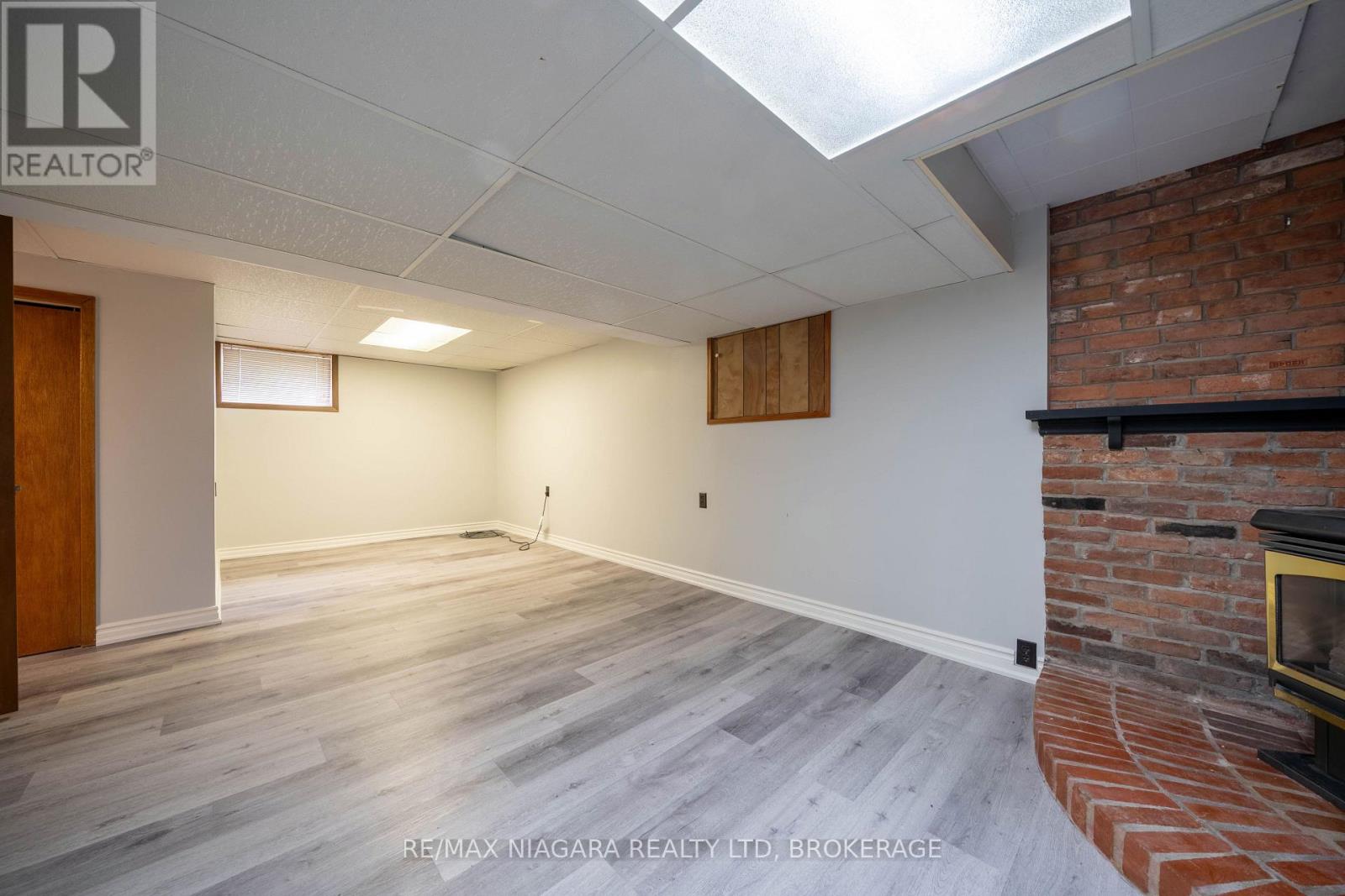 Photo 36 of 28 Bridge Street, St Catharines ON