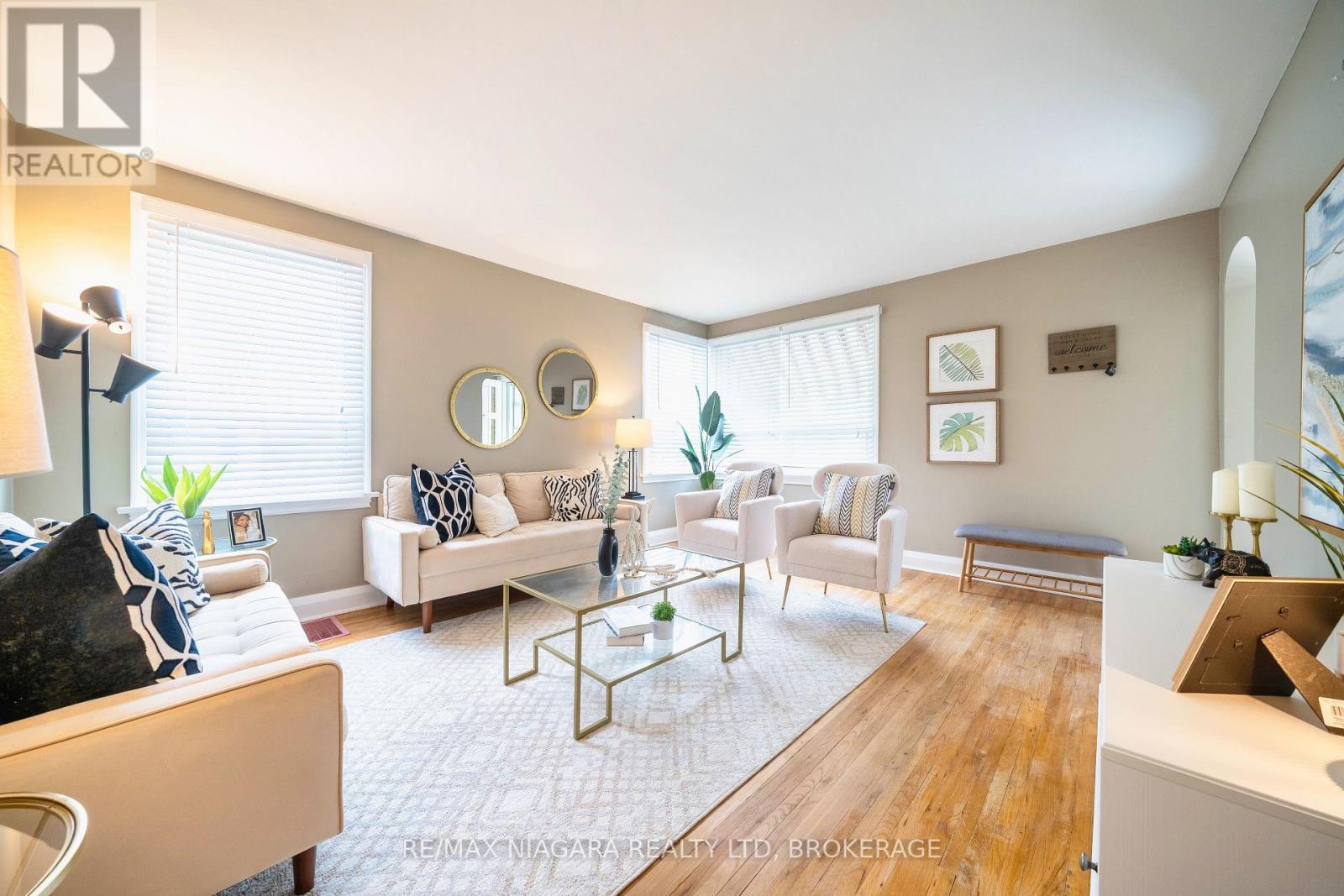 Photo 8 of 28 Bridge Street, St Catharines ON