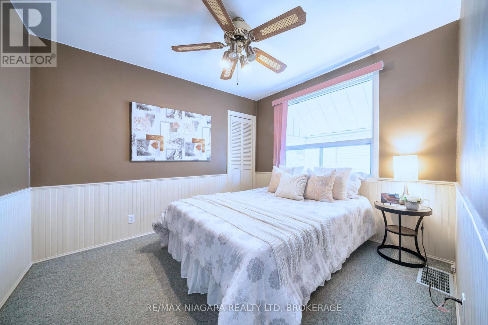 Photo 9 of 28 Bridge Street, St Catharines ON