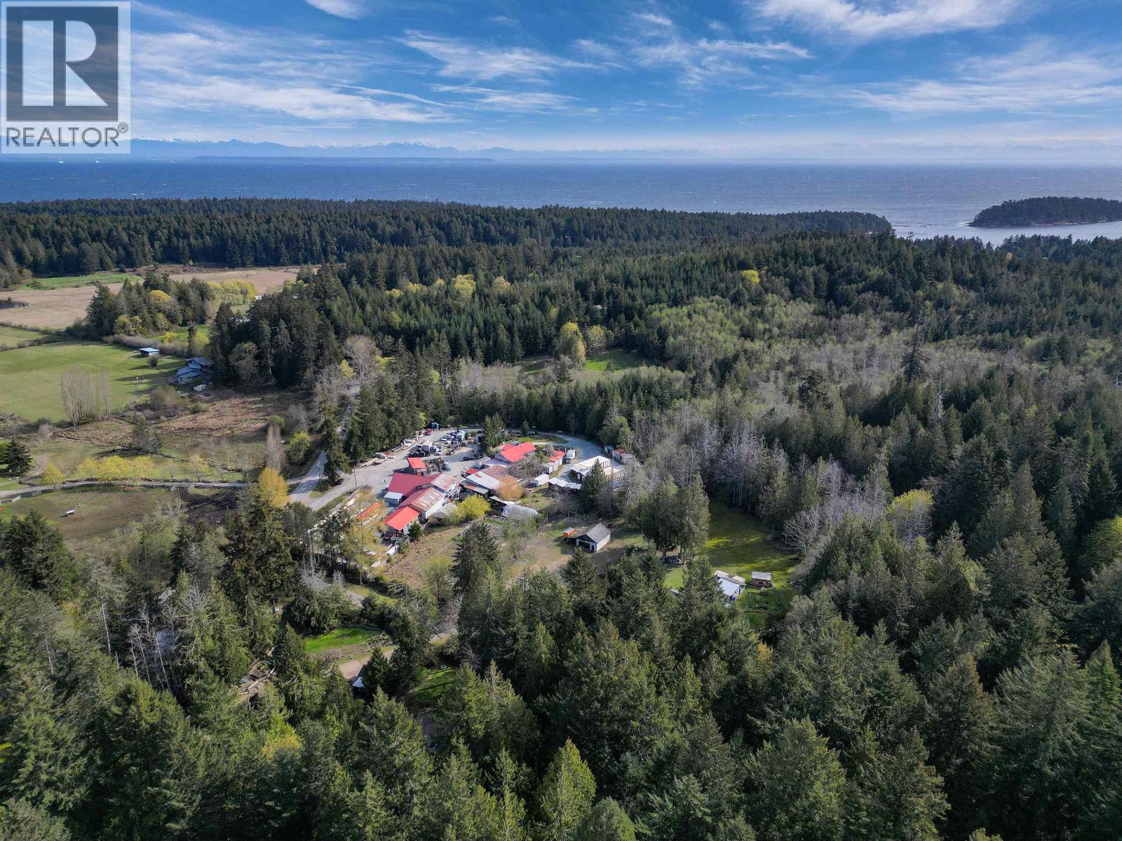 510 WHALEN ROAD, Mayne Island