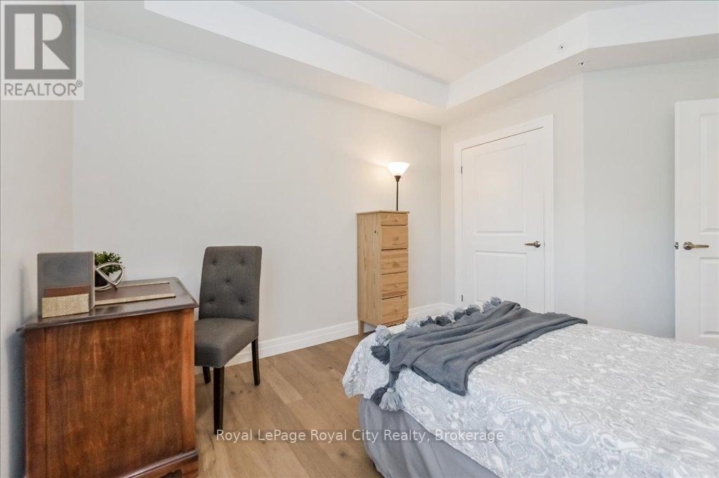 Photo 26 of 103 19 Stumpf Street, Centre Wellington ON