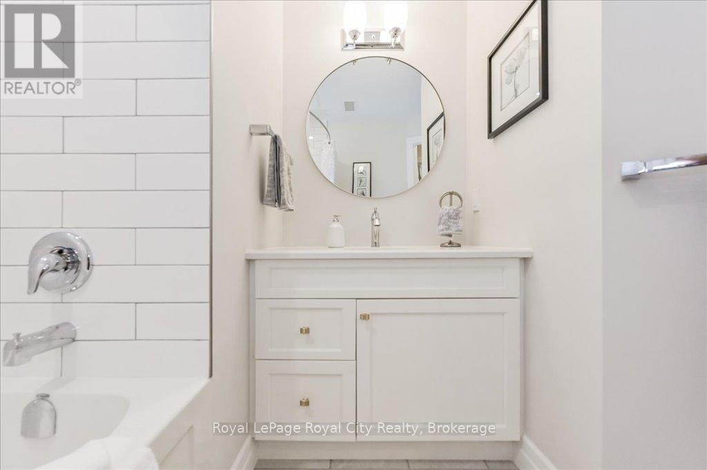 Photo 29 of 103 19 Stumpf Street, Centre Wellington ON