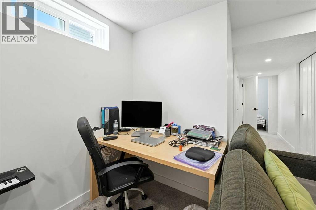 Photo 18 of 432 25 Avenue Ne, Calgary AB
