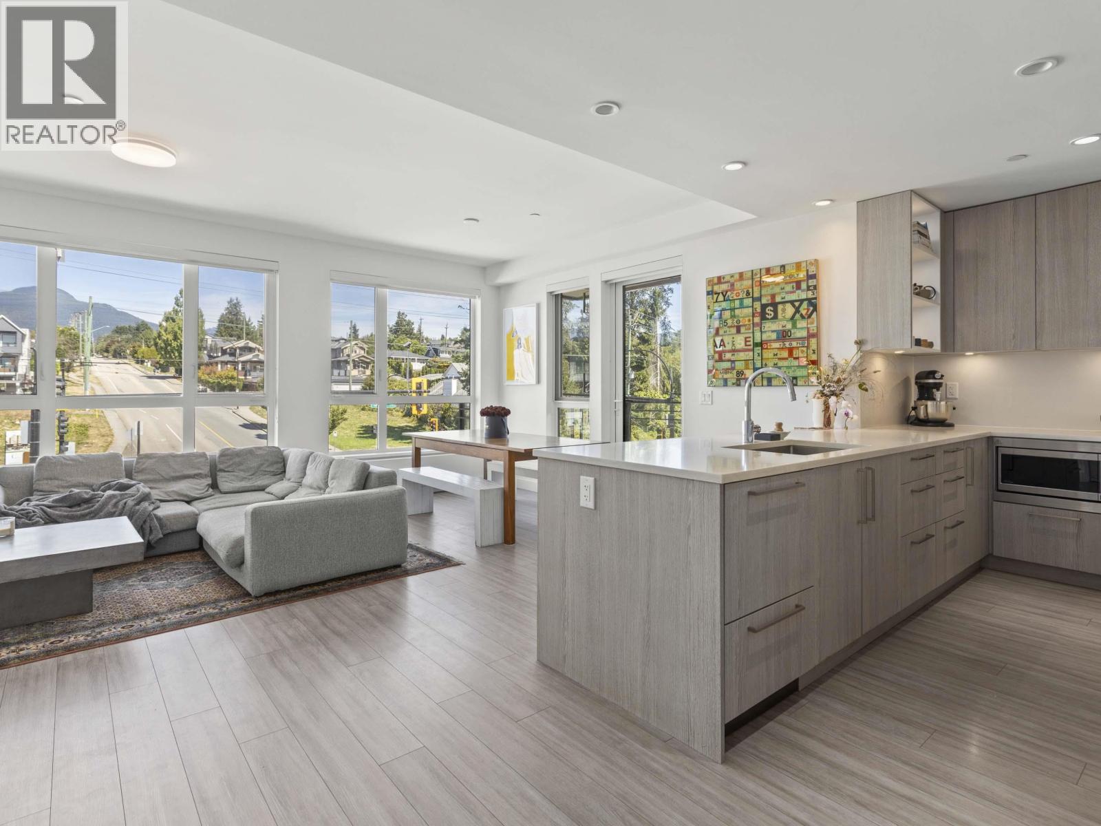 Photo 11 of 312 747 E 3rd Street, North Vancouver BC