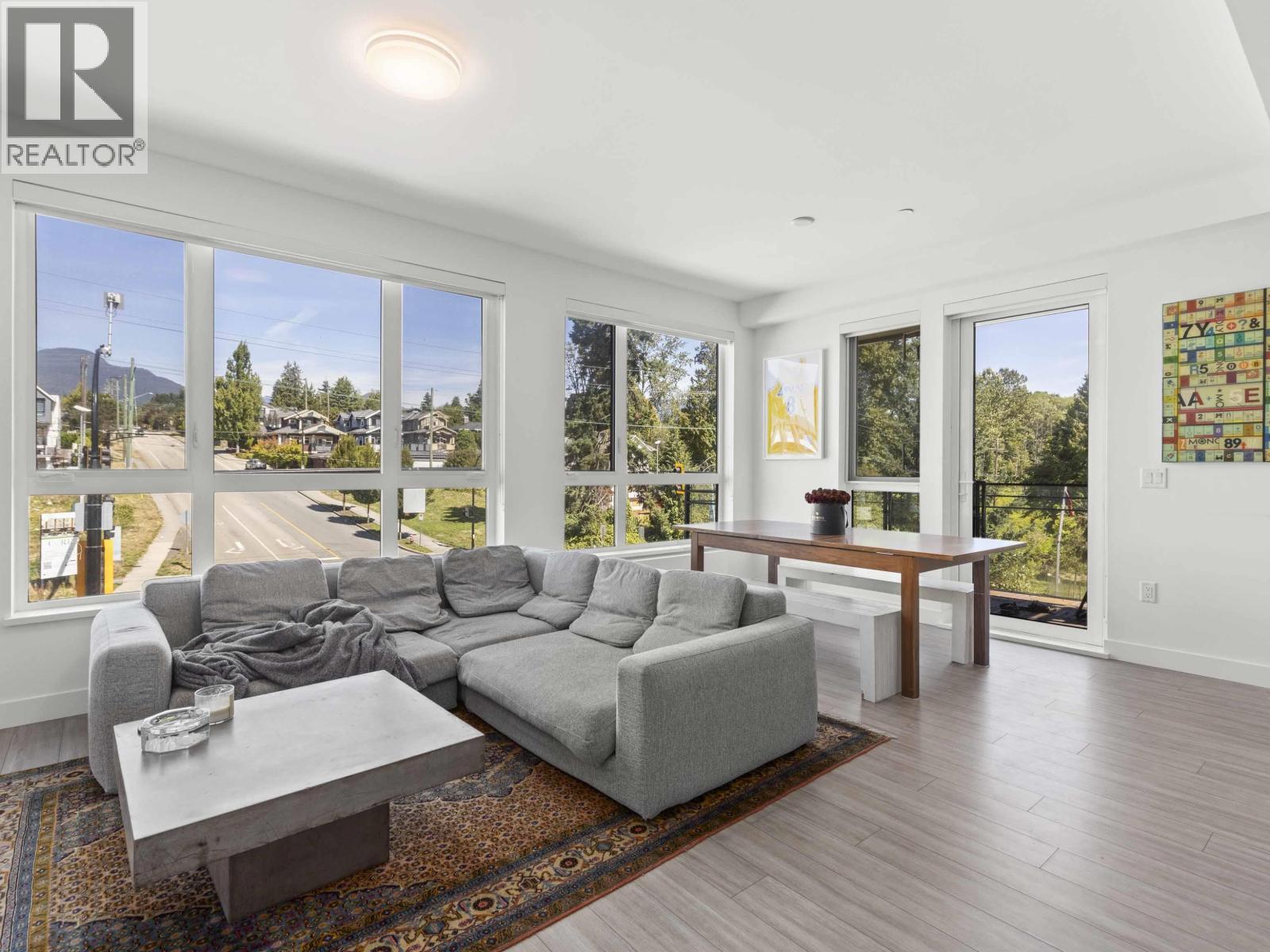 Photo 2 of 312 747 E 3rd Street, North Vancouver BC