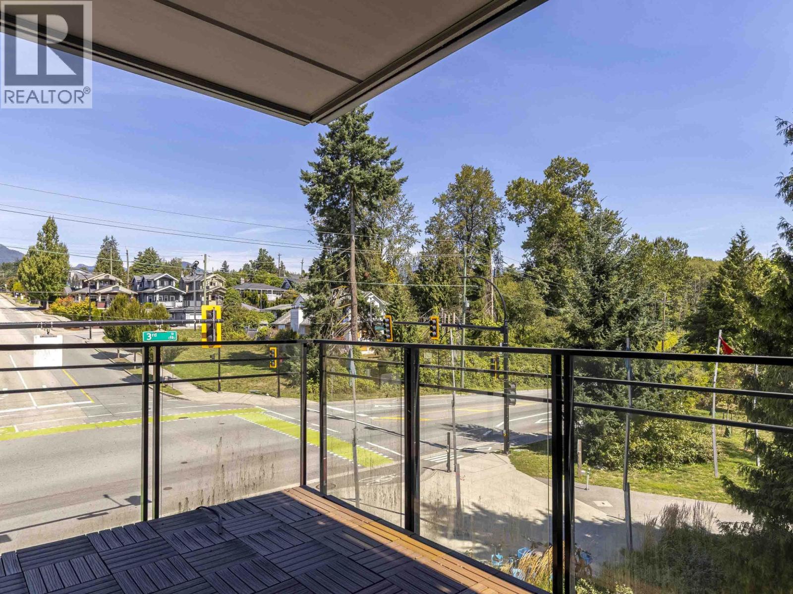Photo 27 of 312 747 E 3rd Street, North Vancouver BC