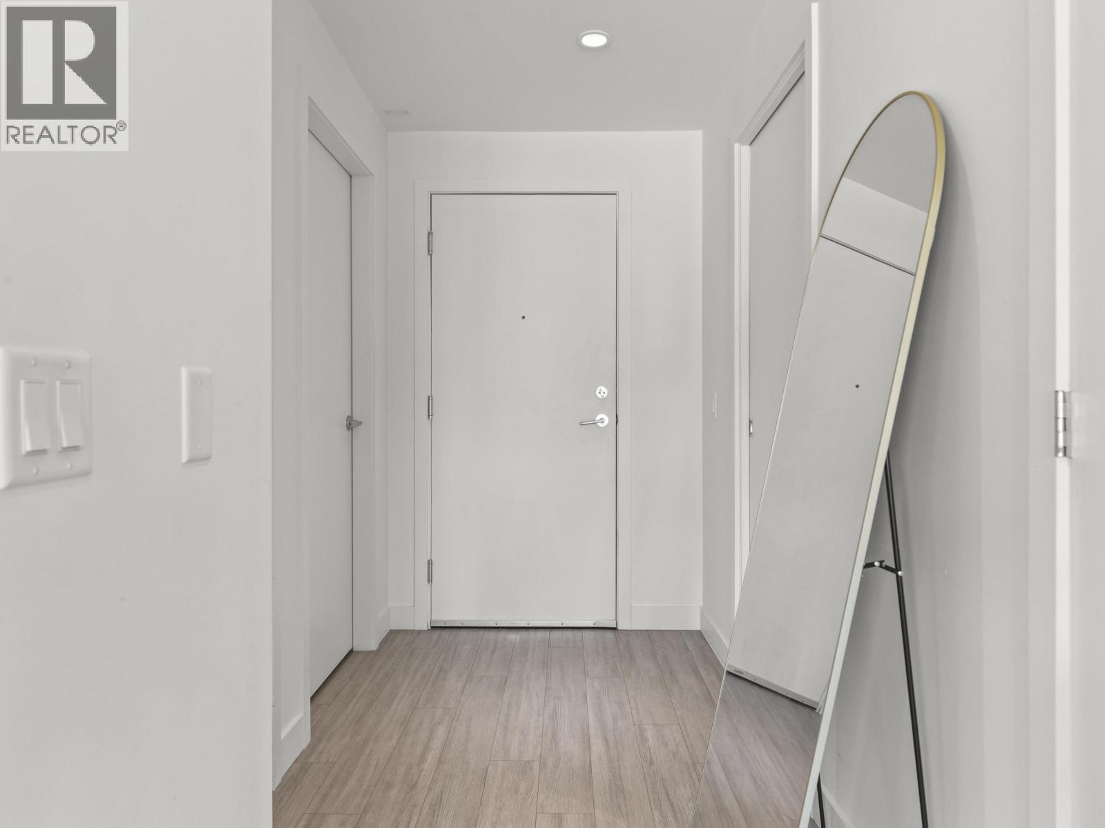 Photo 32 of 312 747 E 3rd Street, North Vancouver BC
