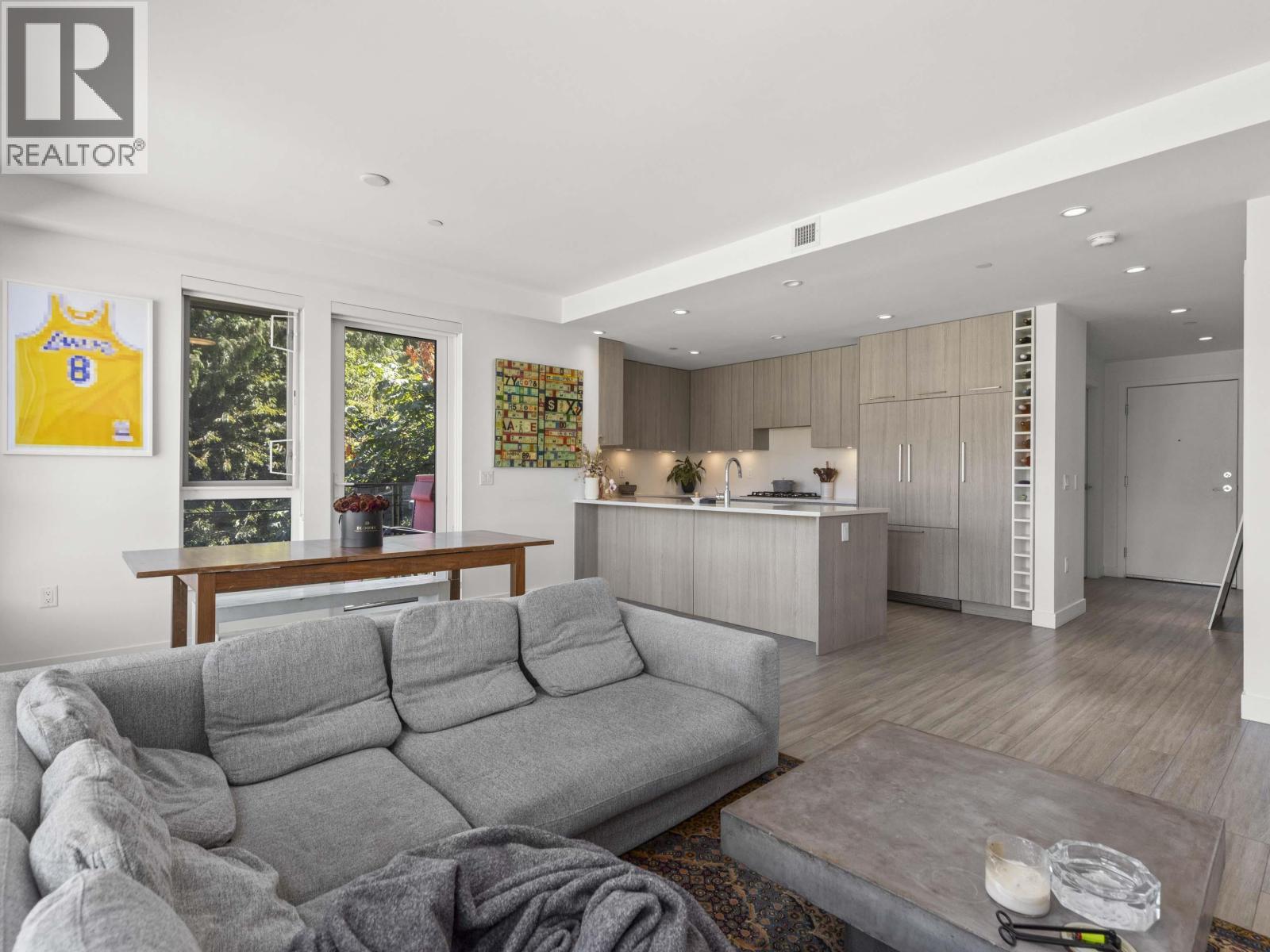 Photo 6 of 312 747 E 3rd Street, North Vancouver BC