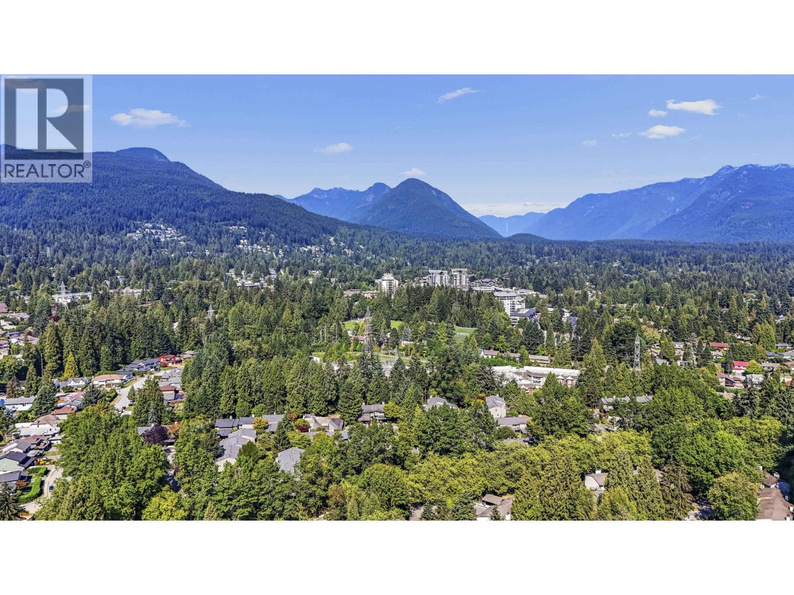 Photo 38 of 49 1910 Cedar Village Crescent, North Vancouver BC