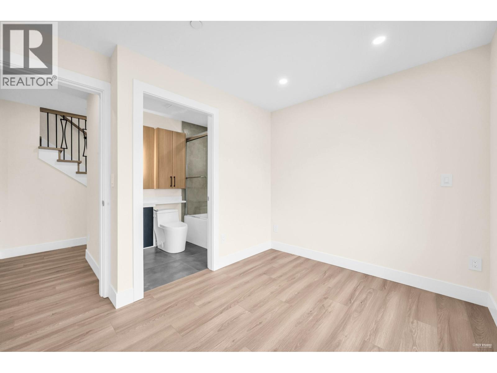 Photo 18 of 2369 Adanac Street, Vancouver BC