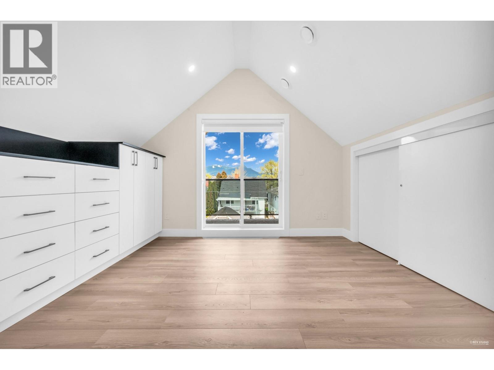 Photo 20 of 2369 Adanac Street, Vancouver BC