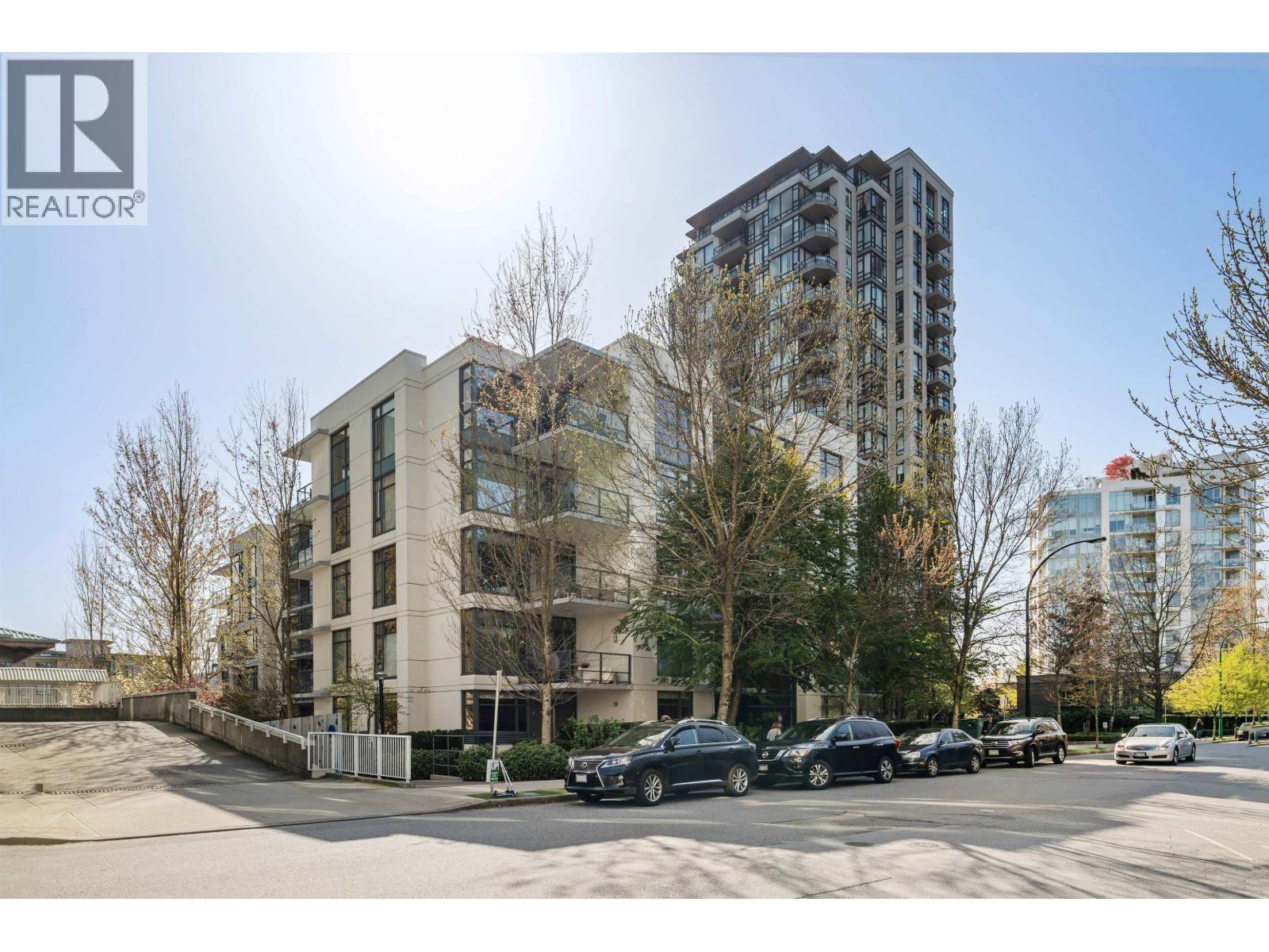 Photo 33 of 408 135 W 2nd Street, North Vancouver BC