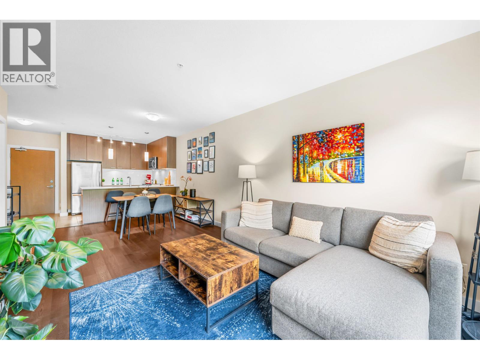 Photo 2 of 215 1330 Marine Drive, North Vancouver BC