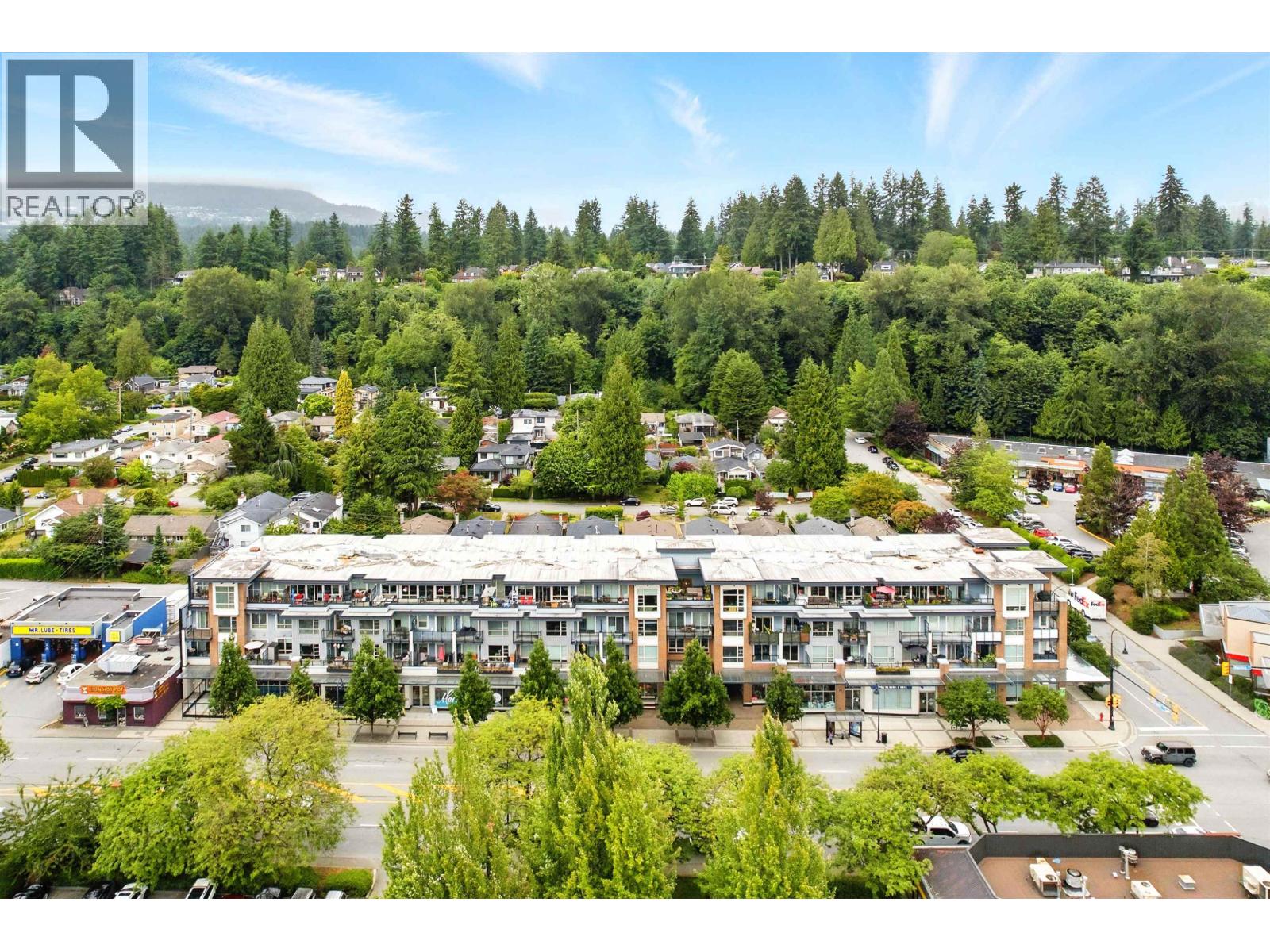 Photo 28 of 215 1330 Marine Drive, North Vancouver BC