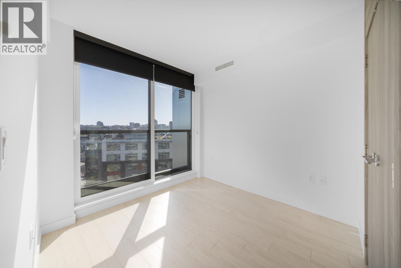 Photo 9 of 1517 1768 Cook Street, Vancouver BC