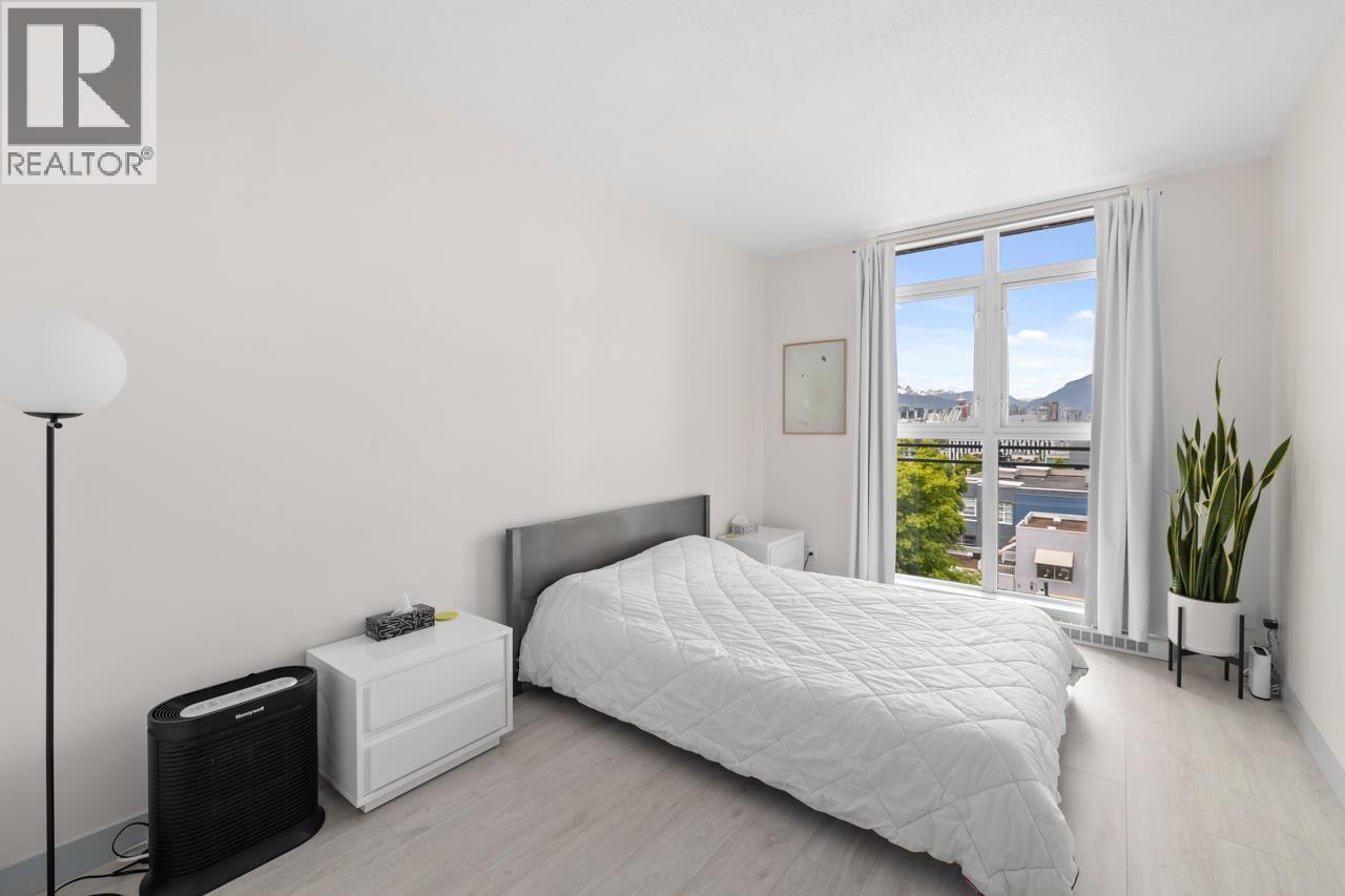 Photo 23 of 505 2520 Manitoba Street, Vancouver BC