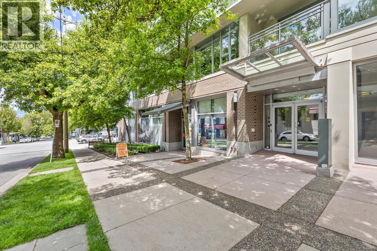 Photo 35 of 505 2520 Manitoba Street, Vancouver BC