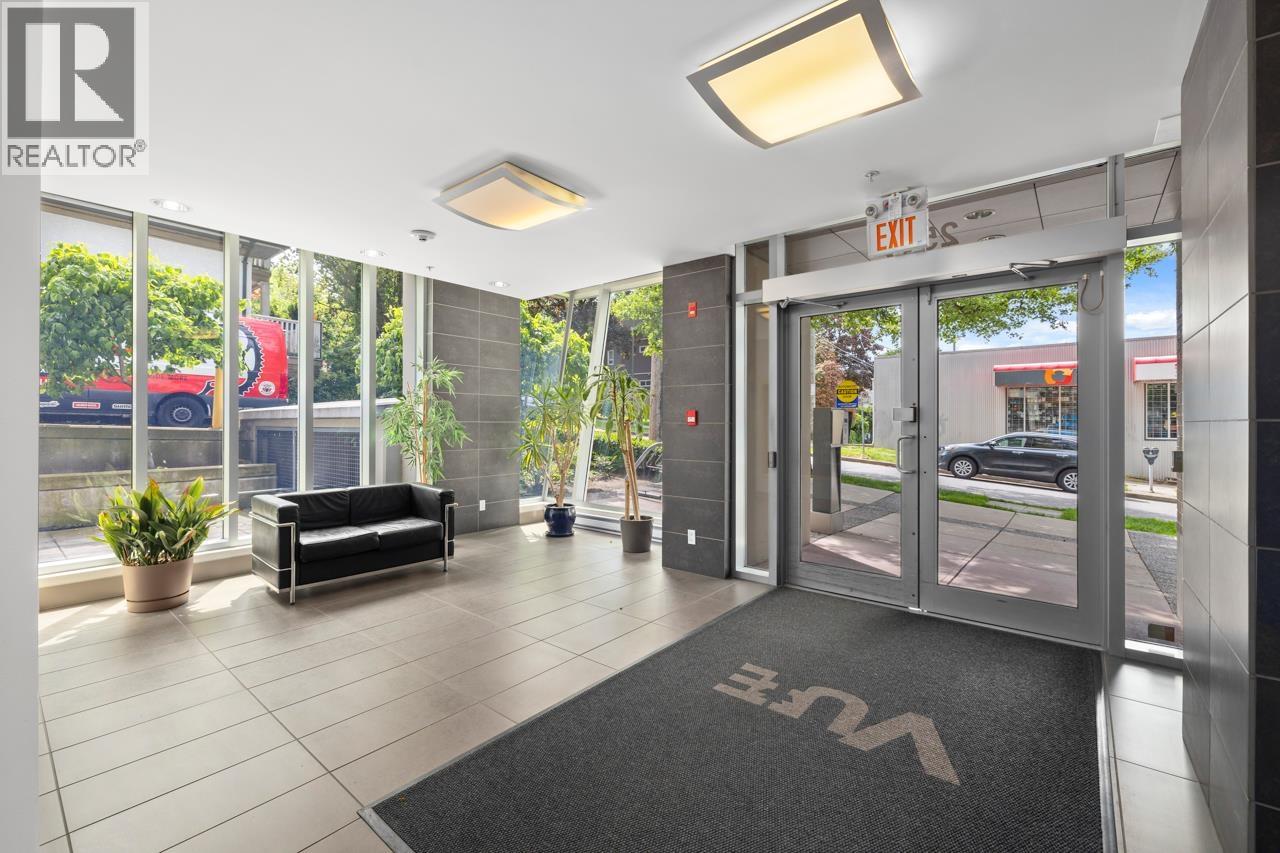Photo 36 of 505 2520 Manitoba Street, Vancouver BC