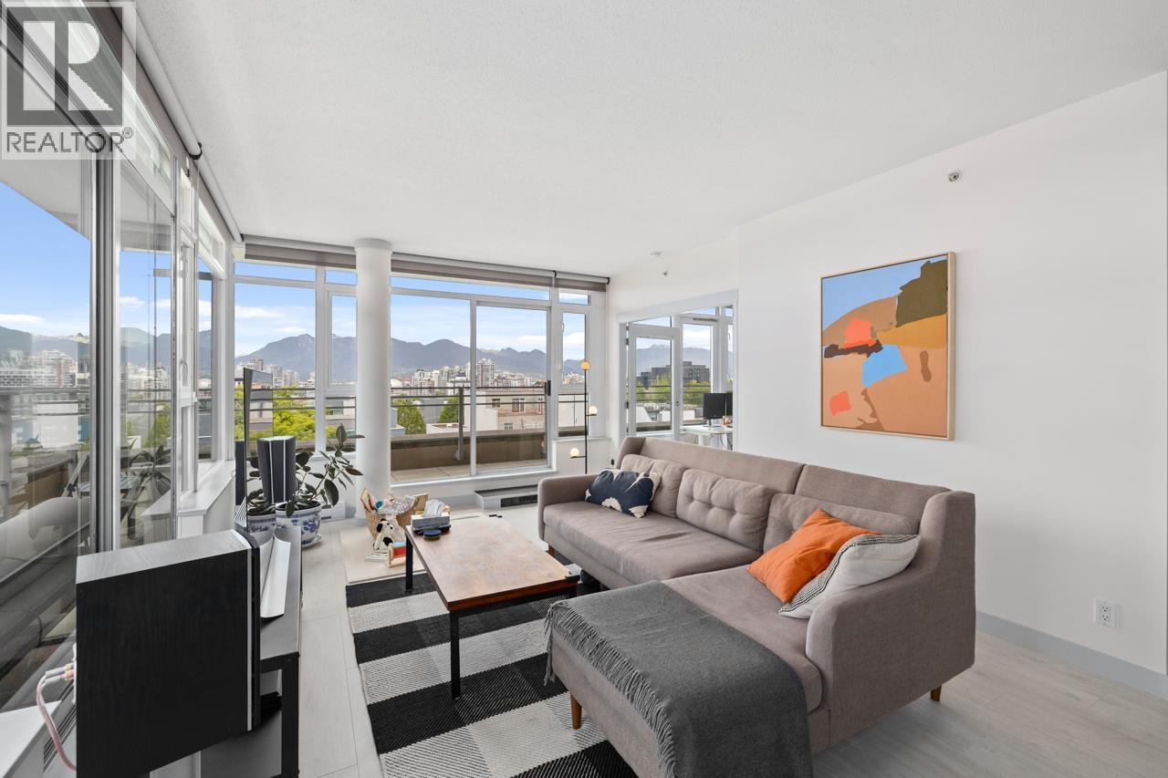 Photo 4 of 505 2520 Manitoba Street, Vancouver BC