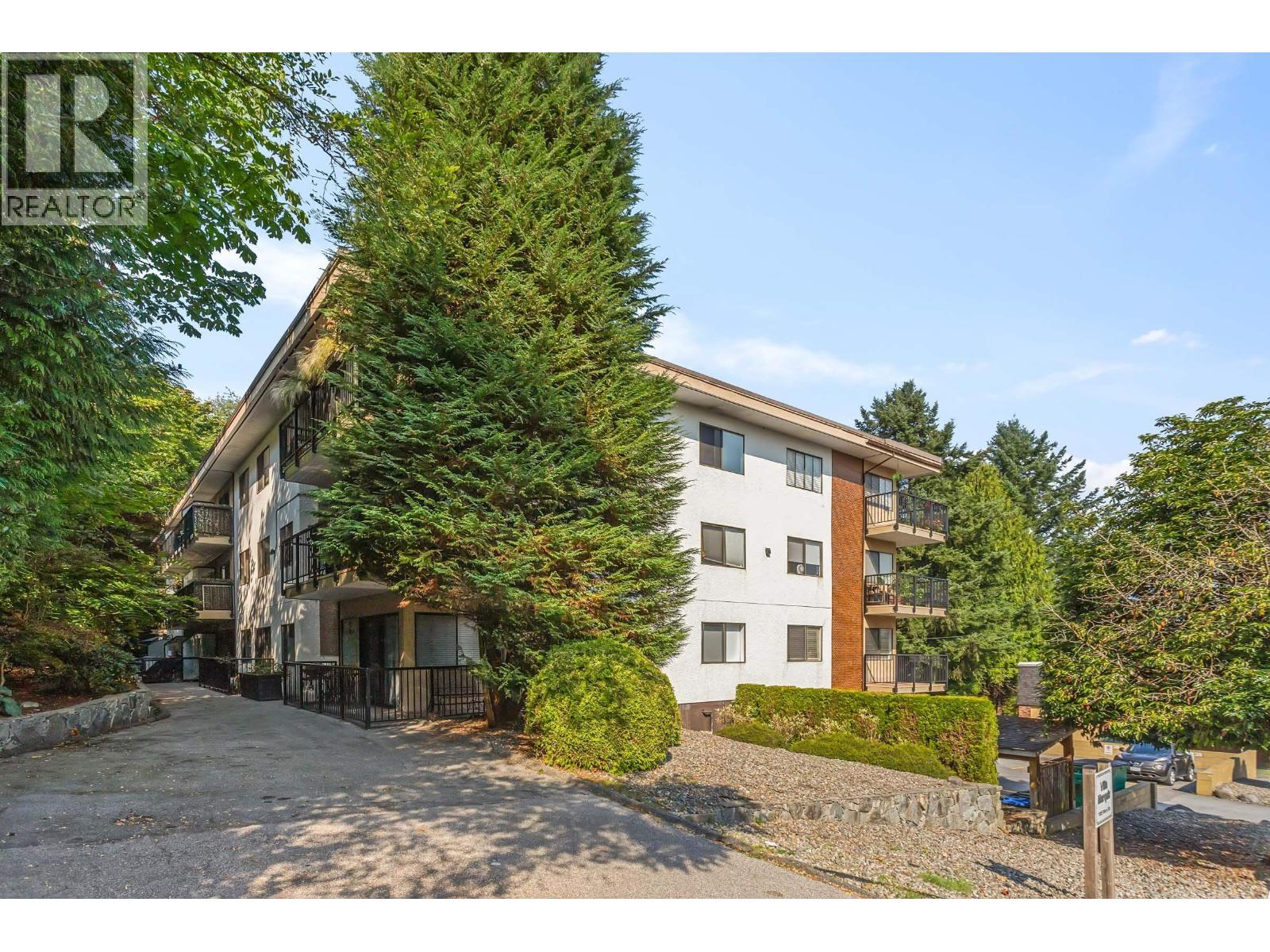 Photo 1 of 304 195 Mary Street, Port Moody BC