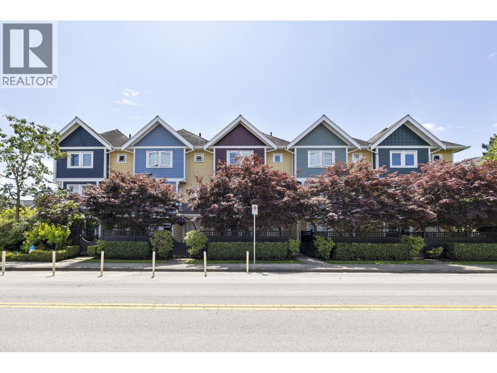 #3-4729 GARRY Street, Delta