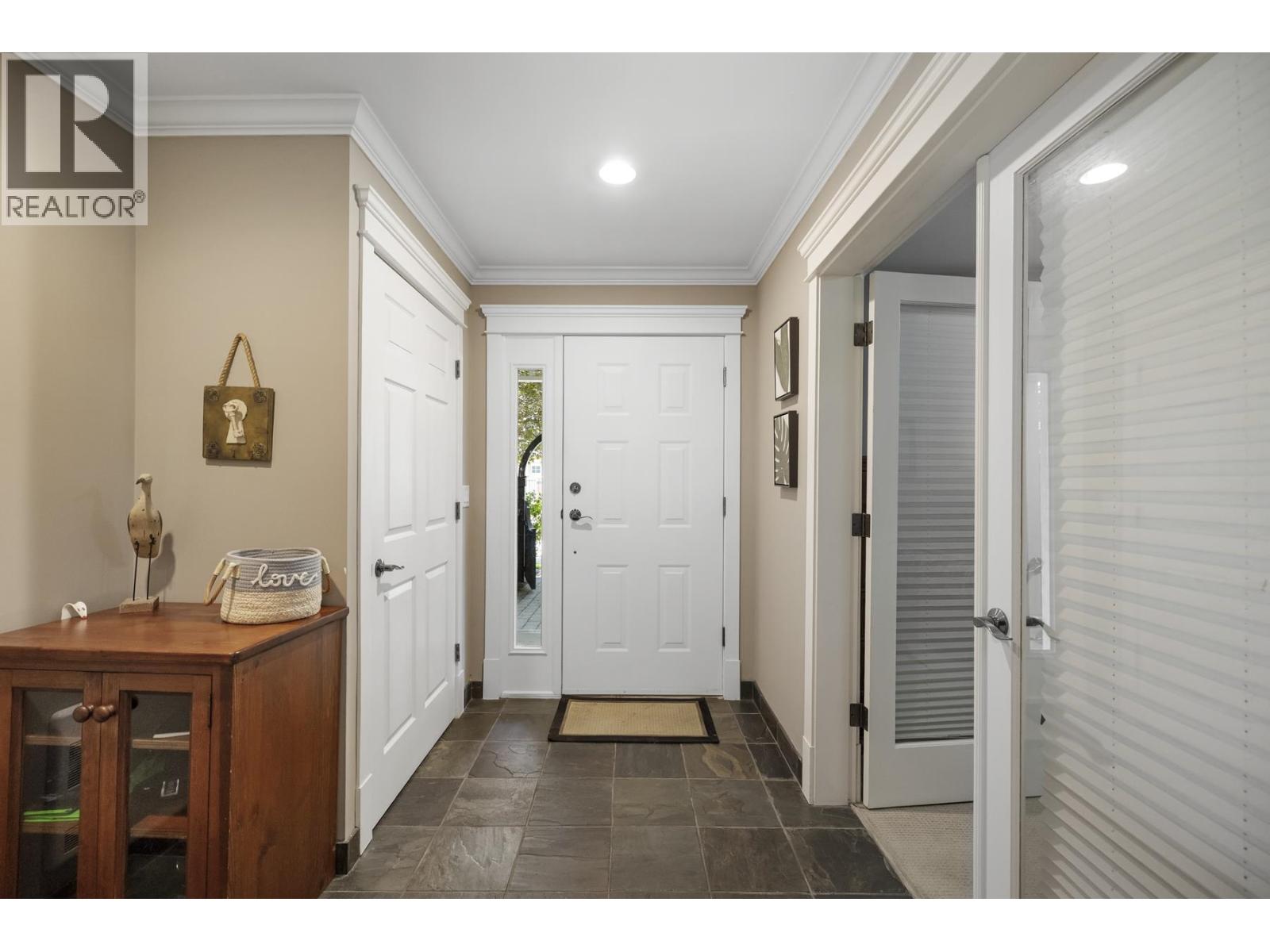 #3-4729 GARRY Street, Delta