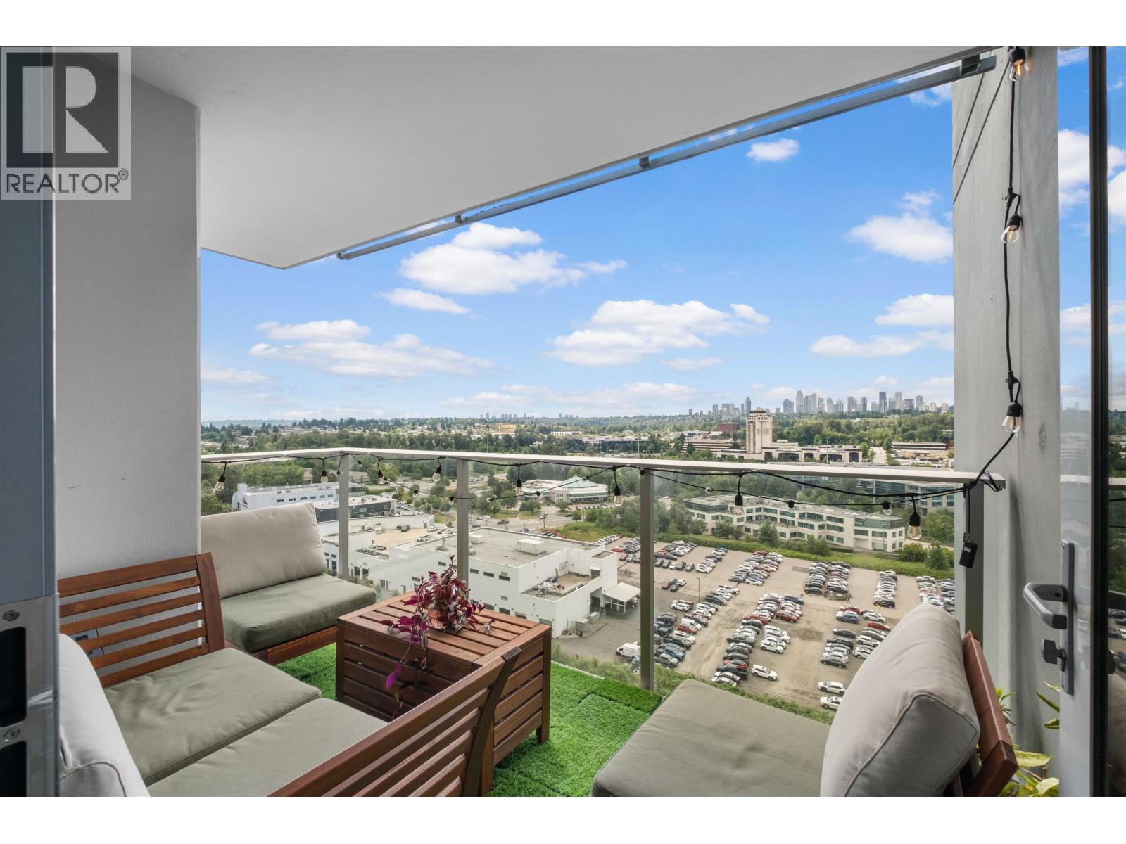 Photo 11 of 1701 2388 Madison Avenue, Burnaby BC