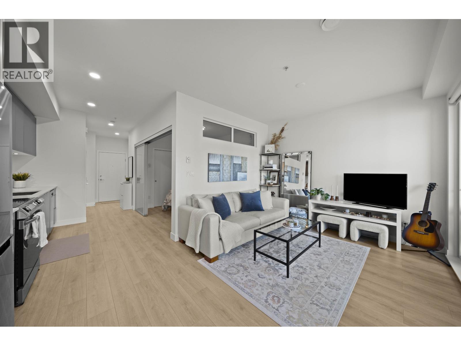 211 1792 STARLING DRIVE, Tsawwassen