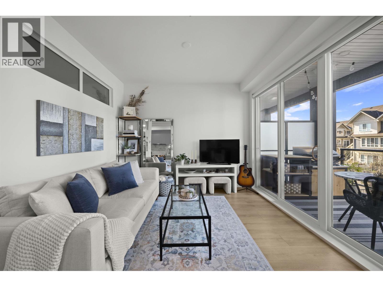 211 1792 STARLING DRIVE, Tsawwassen