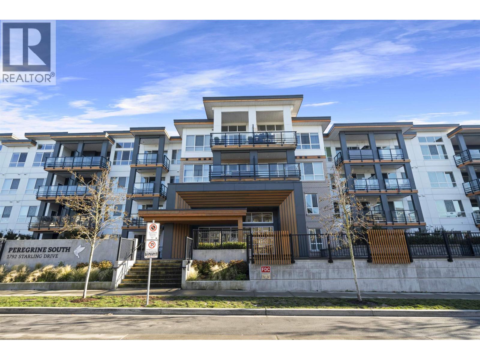 211 1792 STARLING DRIVE, Tsawwassen