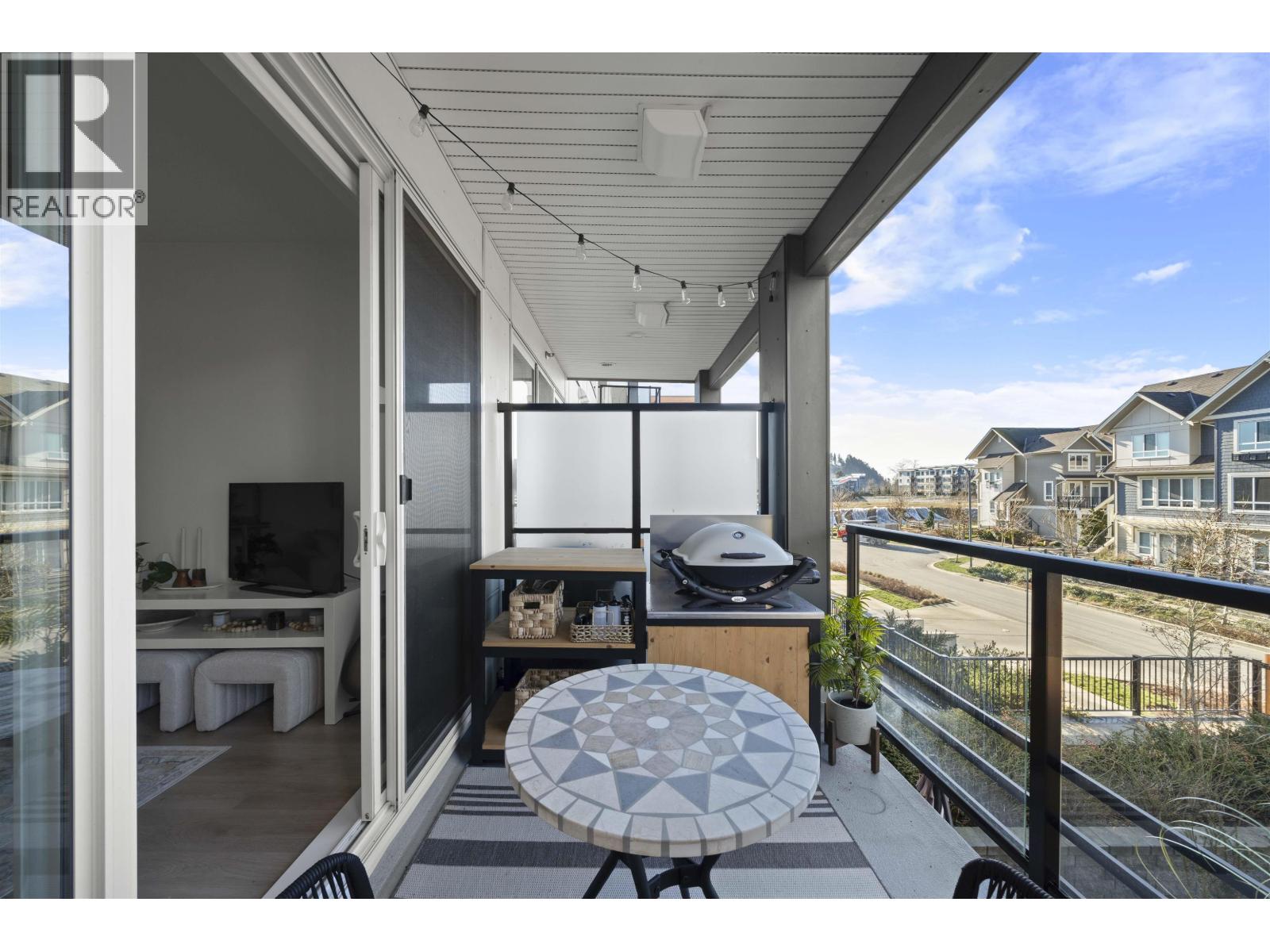 211 1792 STARLING DRIVE, Tsawwassen
