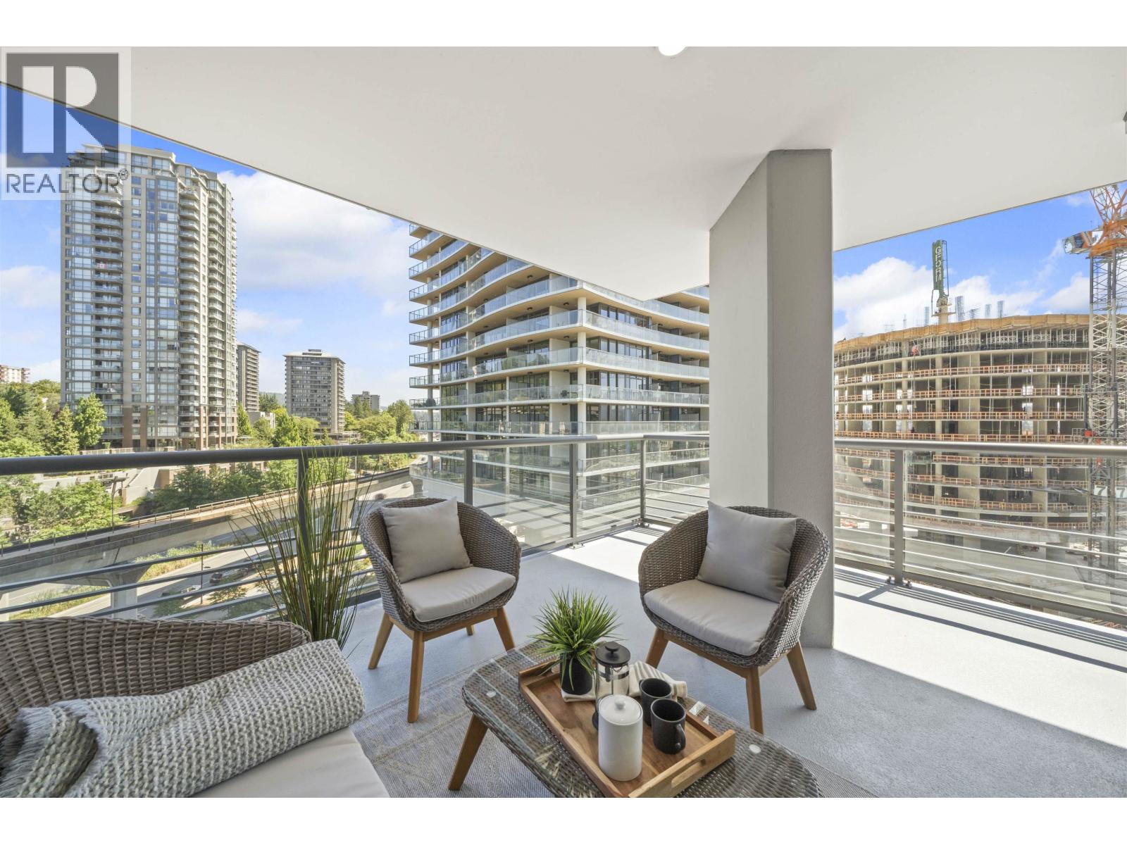 Photo 12 of 511 4730 Lougheed Highway, Burnaby BC