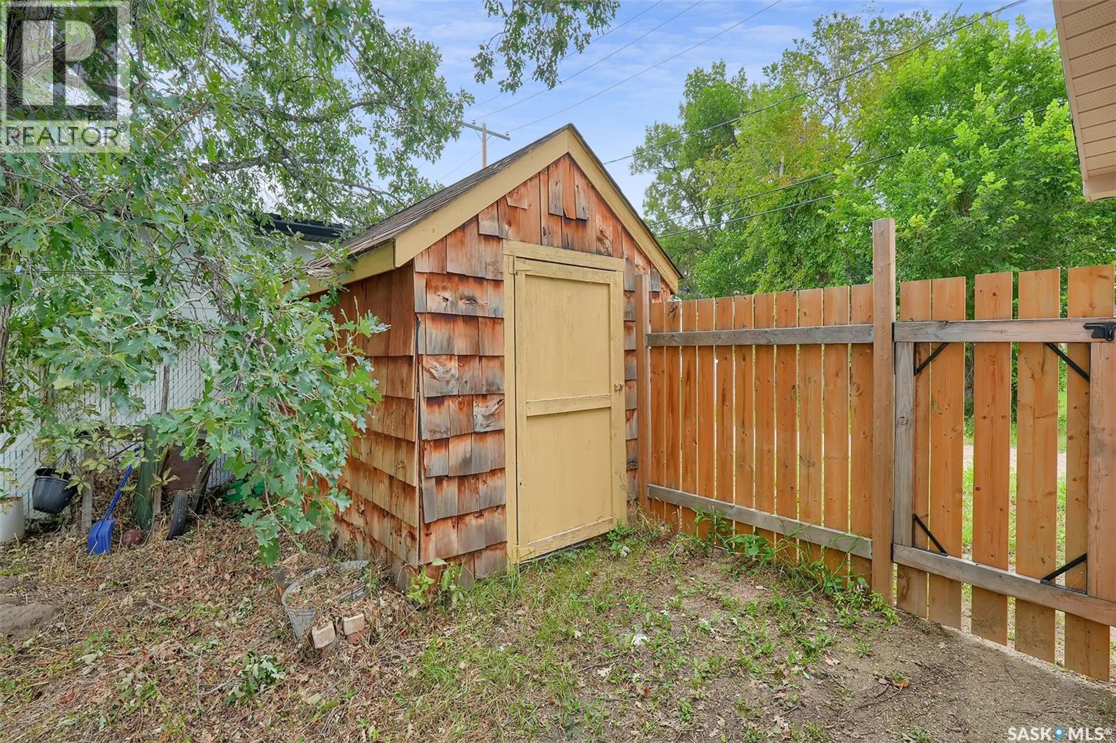 Photo 44 of 2919 Athol Street, Regina SK