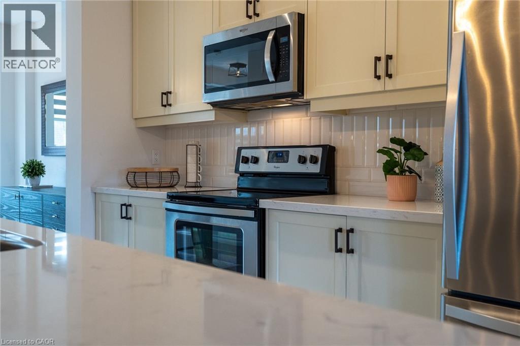 Photo 9 of 70 Borers Creek Circle, Hamilton ON
