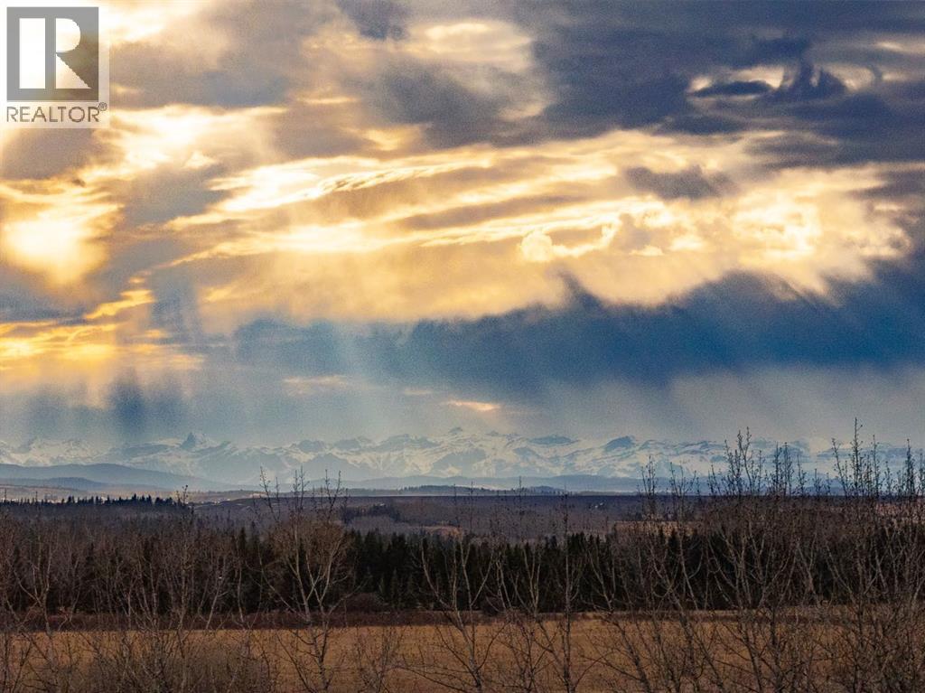 Photo 2 of 172 Grandview Way, Rural Rocky View County AB